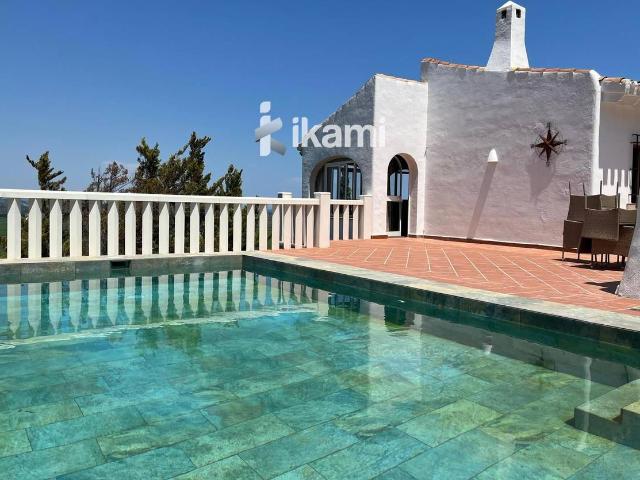 Villa en venta en El Ràfol D'almúnia
