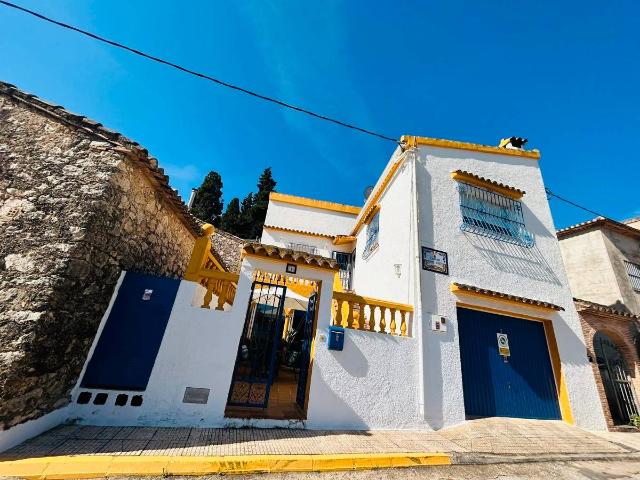 Villa en venta en El Ràfol D'almúnia