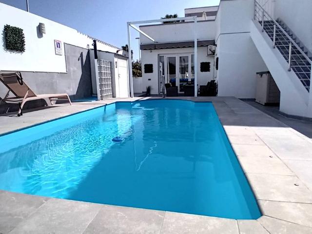 Chalet en venta en Los Depósitos, Roquetas De Mar