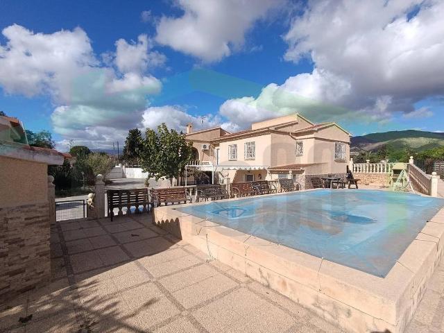 Chalet en venta en la Marina Baixa, Valencia