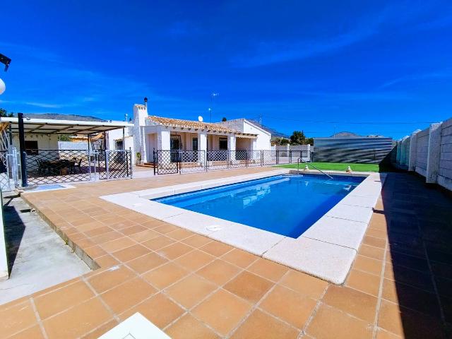Chalet en venta en la Marina Baixa, Valencia