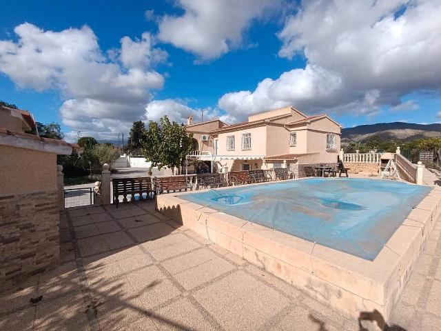 Chalet en venta en la Marina Baixa, Valencia