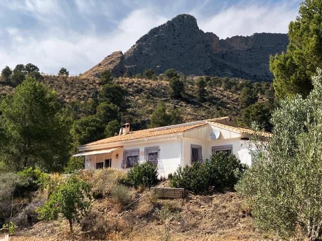 Chalet en venta en la Marina Baixa, Valencia