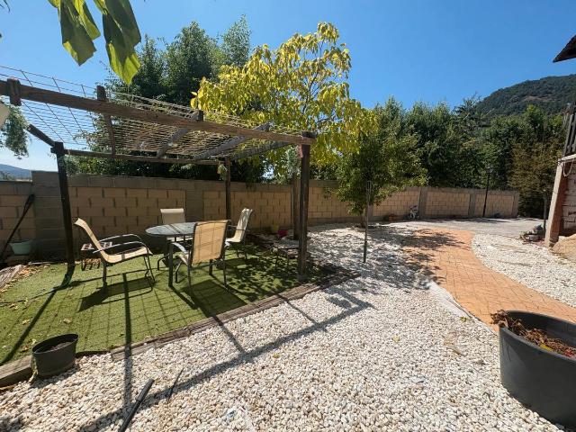 Villa en venta en El Tiemblo