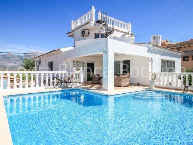 Chalet en venta en la Marina Baixa, Valencia
