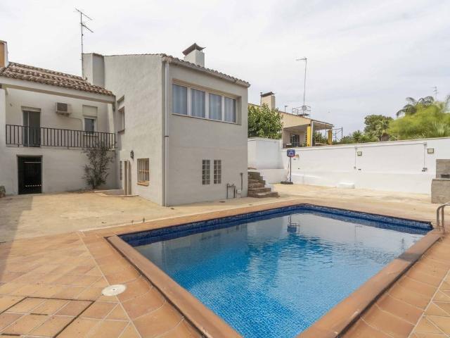 Villa en venta en Torrent, Torrentí