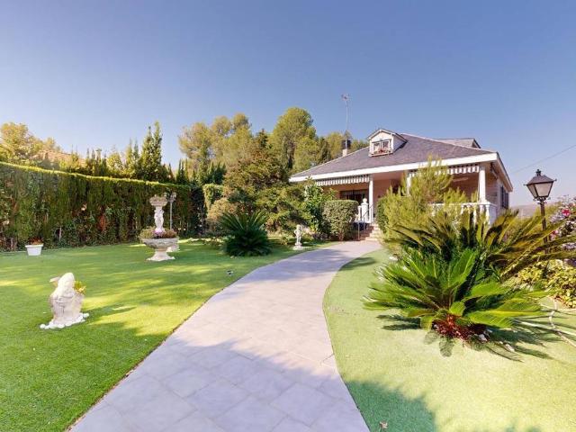 Villa en venta en Torrent, Torrentí