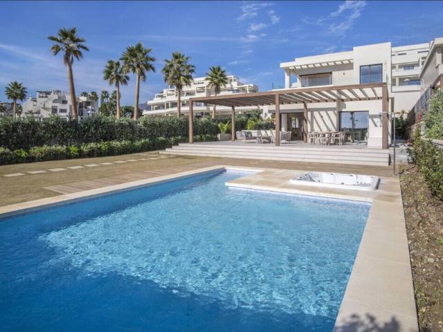 Villa en venta en Estepona, Barriada Blas Infante