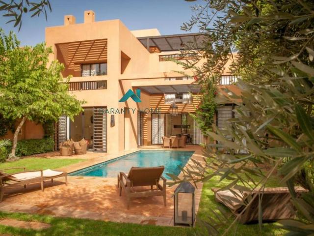 Chalet en venta en Bormujos, Andalucía