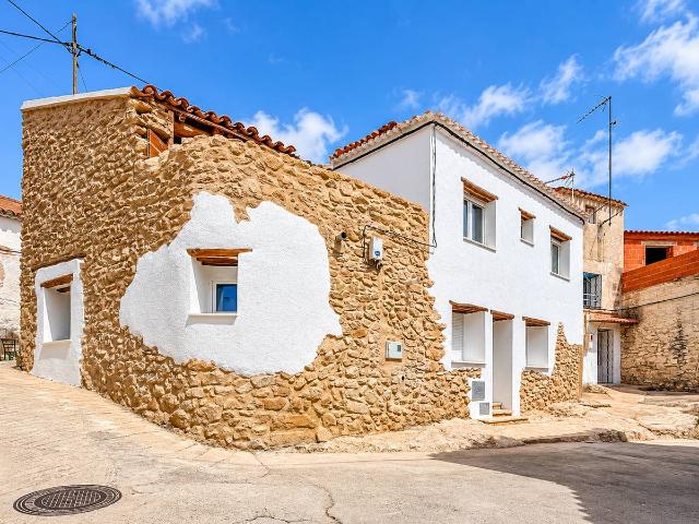 Chalet en venta en Elche de la Sierra, Albacete