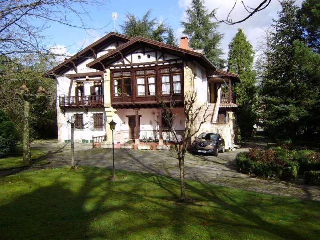 Villa en venta en Elorrio