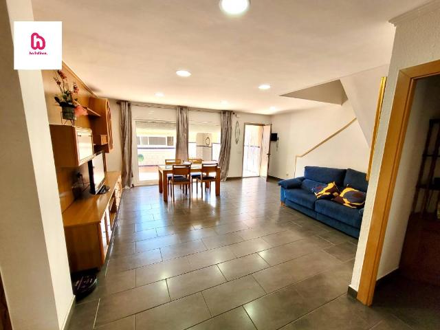 Villa en venta en Santa Margarida I Els Monjos
