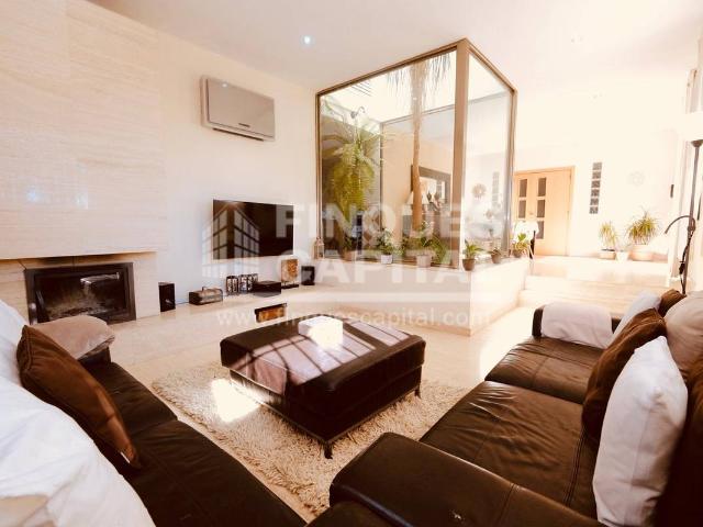 Villa en venta en Pallaresos, Els