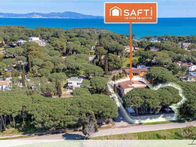 Villa en venta en L'escala, Camp dels Pilans