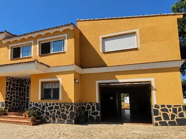 Chalet en venta en La Canal de Navarrés, Valencia