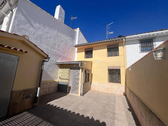 Chalet en venta en La Canal de Navarrés, Valencia
