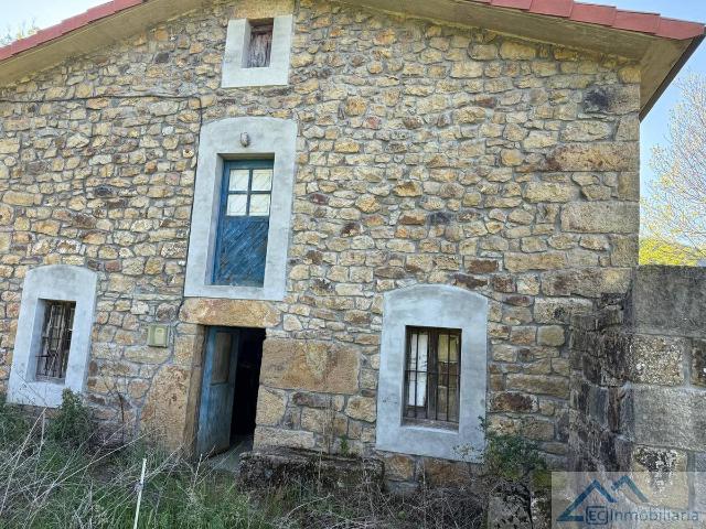 Chalet en venta en Entrambasaguas, Cantabria
