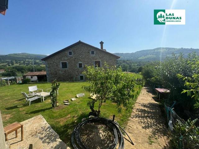 Chalet en venta en Entrambasaguas, Cantabria