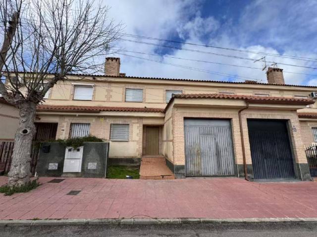 Chalet en venta en Erustes, Castilla-La Mancha