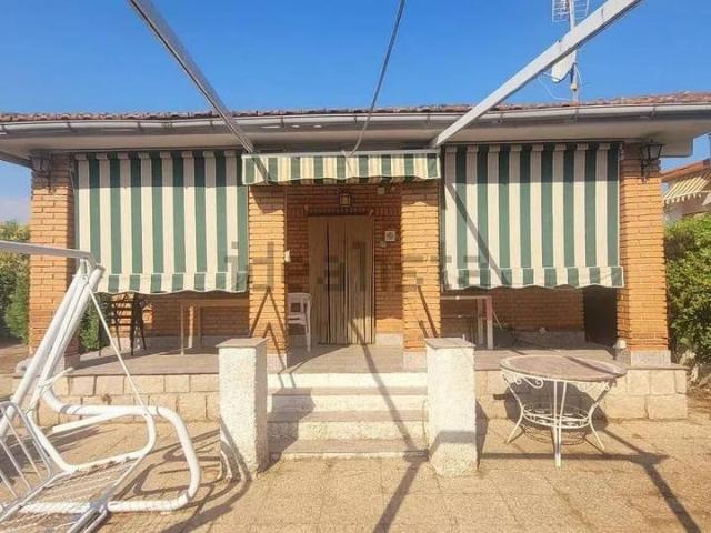 Chalet en venta en Escalona, Castilla-La Mancha