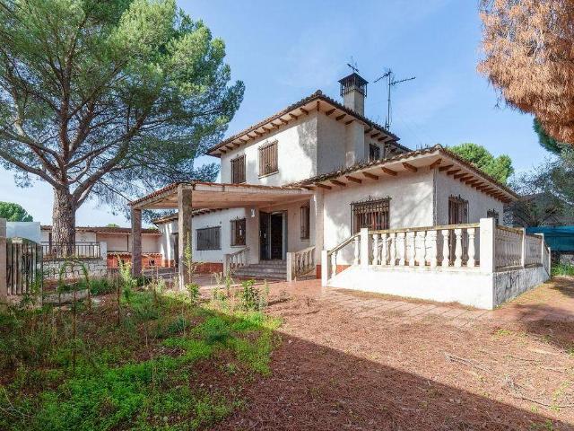 Villa en venta en Escalona