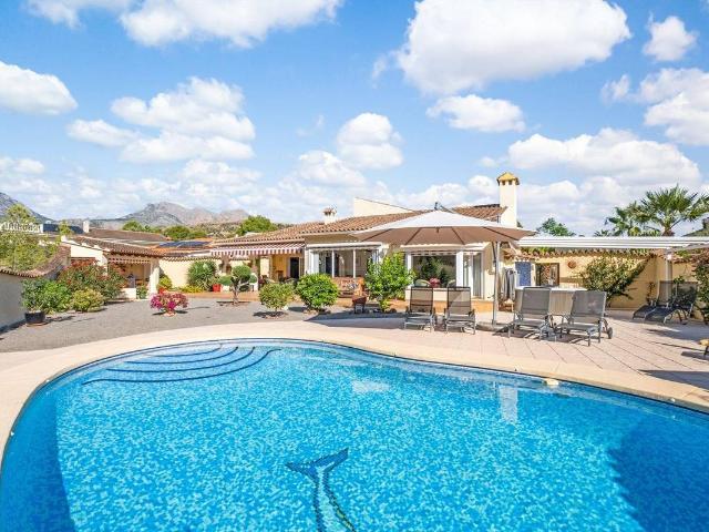 Villa en venta en L'alfàs Del Pi, Devesa
