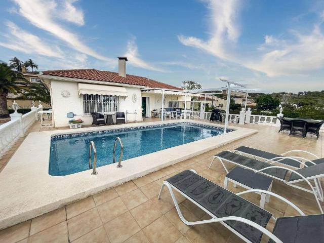 Villa en venta en L'alfàs Del Pi, Devesa