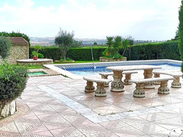 Chalet en venta en Espartinas, Urbanización Miramonte