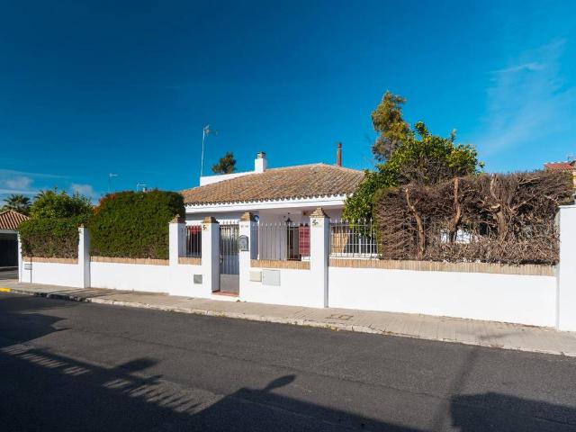 Chalet en venta en Espartinas, Urbanización Miramonte