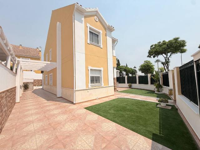 Chalet en venta en Los Barreros, Espartinas