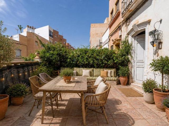 Chalet en venta en Almedina, Almería