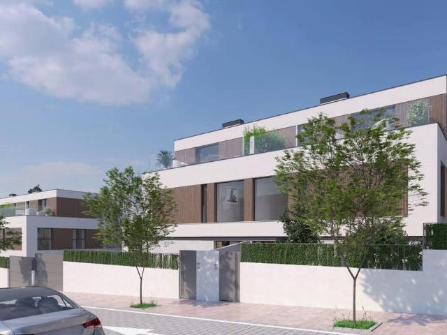 Villa en venta en Pozuelo De Alarcón, Pozuelo Estación