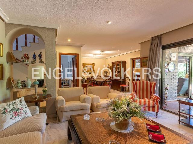 Chalet en venta en Pozuelo Estación, Pozuelo De Alarcón