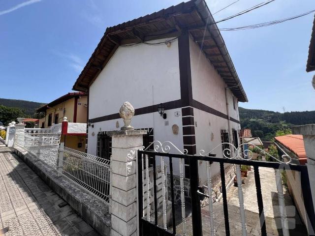 Villa en venta en Etxebarri, Doneztebe