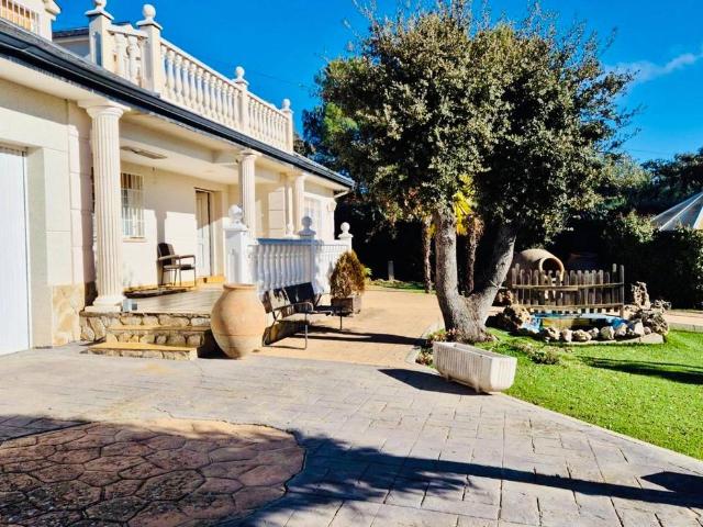 Chalet en venta en Nuevo Baztán, Madrid