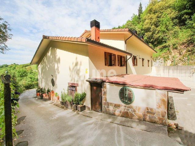 Chalet en venta en Ezkio-itsaso, Guipúzcoa