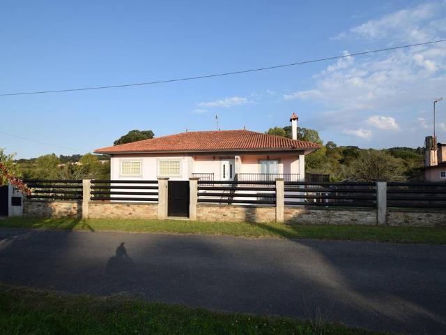 Chalet en venta en Fene, Ferrol