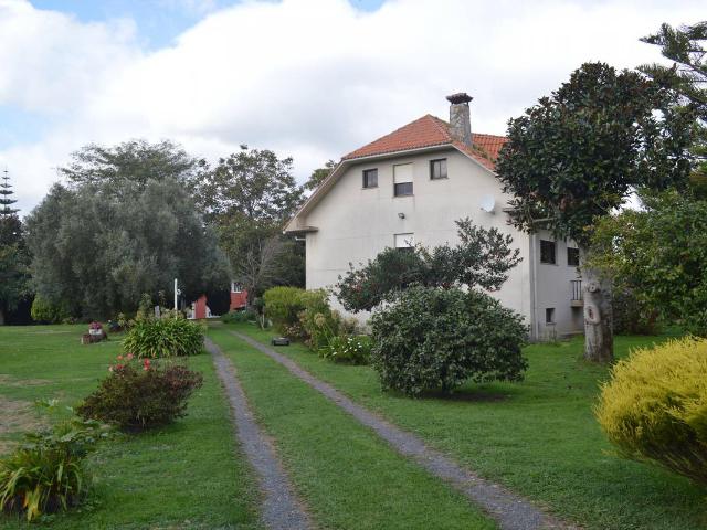 Chalet en venta en Fene