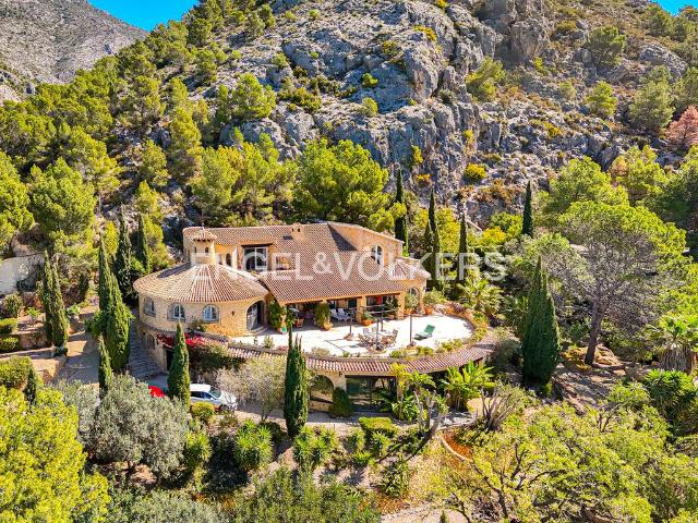 Chalet en venta en la Marina Baixa, Valencia