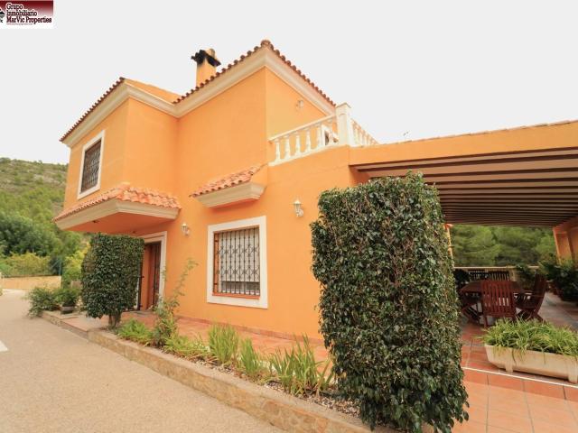 Villa en venta en Finestrat