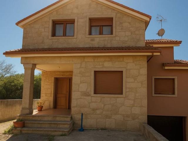 Chalet en venta en Fisterra, Galicia
