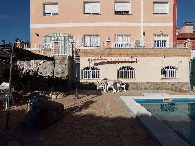 Chalet en venta en la Ventonella, Flix