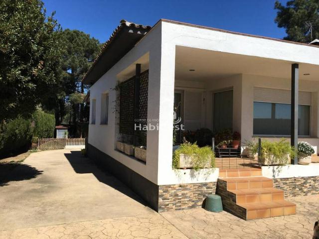 Chalet en venta en Pla de l'Estany, Catalunya