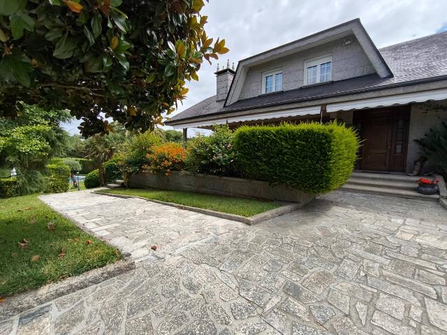 Chalet en venta en Vilagarcía de Arousa, O Salnés