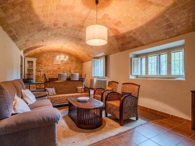 Villa en venta en Forallac, Vulpellac