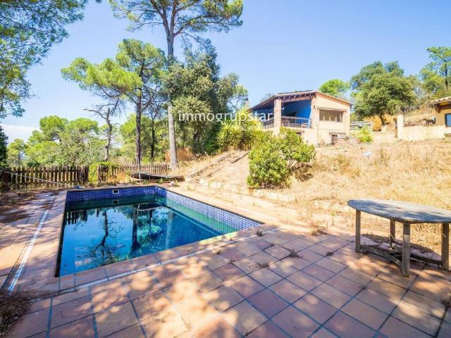 Chalet en venta en Vulpellac, Forallac
