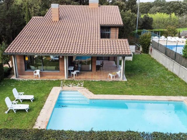 Villa en venta en Fornells De La Selva
