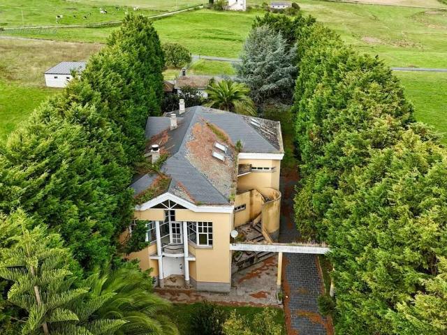 Chalet en venta en Foz, Lugo