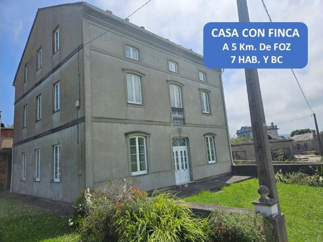 Villa en venta en Foz, O Castro