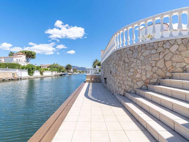 Chalet en venta en Empuriabrava i entorn, Alt Empordà